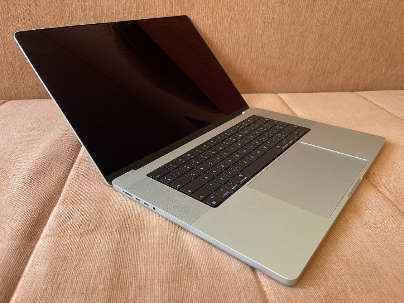 Apple MacBook Pro 16'' M3 Pro 36GB 1TB, M2 Pro 32GB 512GB 4