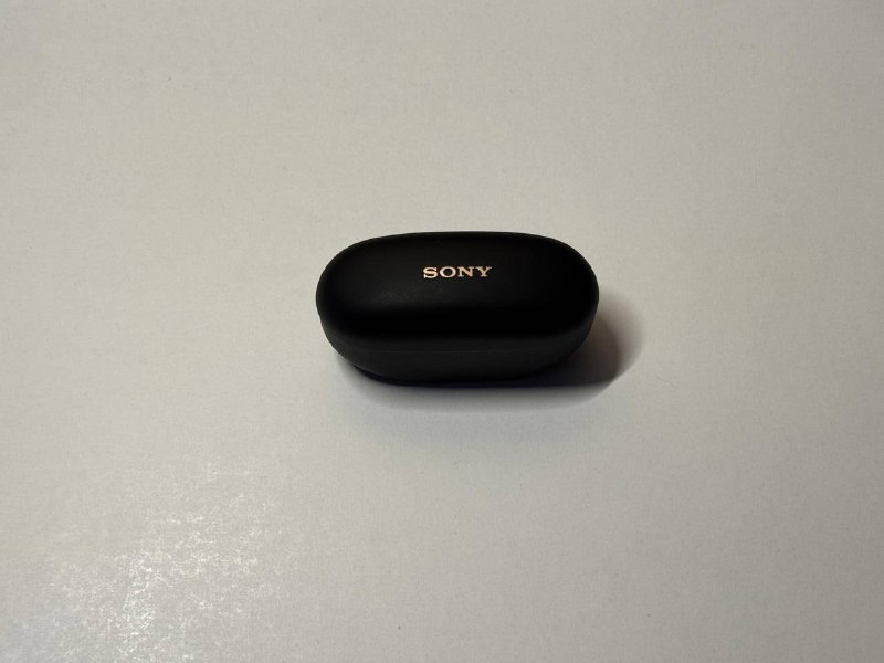 Наушники Sony WF-1000XM5 wireless с чехлом и насадками