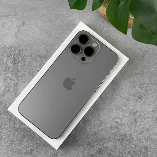 iPhone 15 Pro Max 256 ГБ