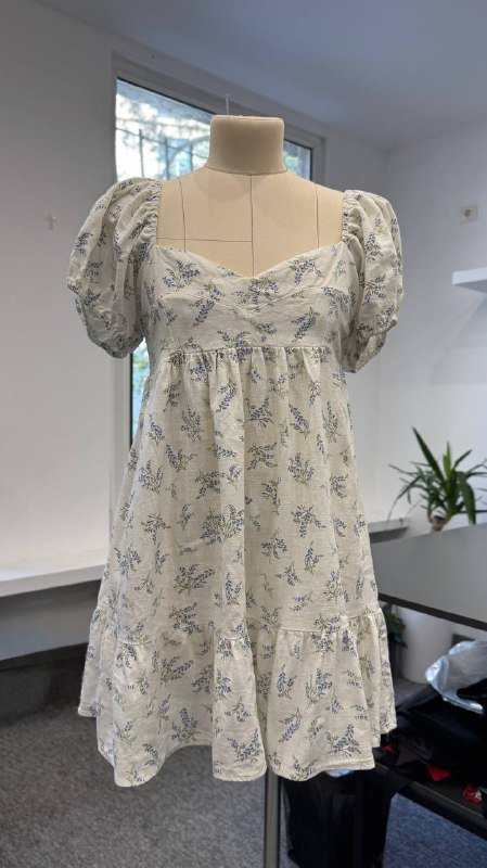 Белое платье с цветочным принтом, бархатное черное платье 2