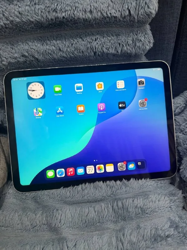 iPad 10 — 64 ГБ 1
