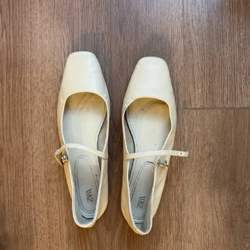 Балетки Zara