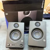 Проигрыватель Audio-Technica AT-LP60X, пластинки и колонки PreSonus Eris 3.5BT 2