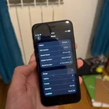 Продам iPhone SE 2 (2020), 64 ГБ 3