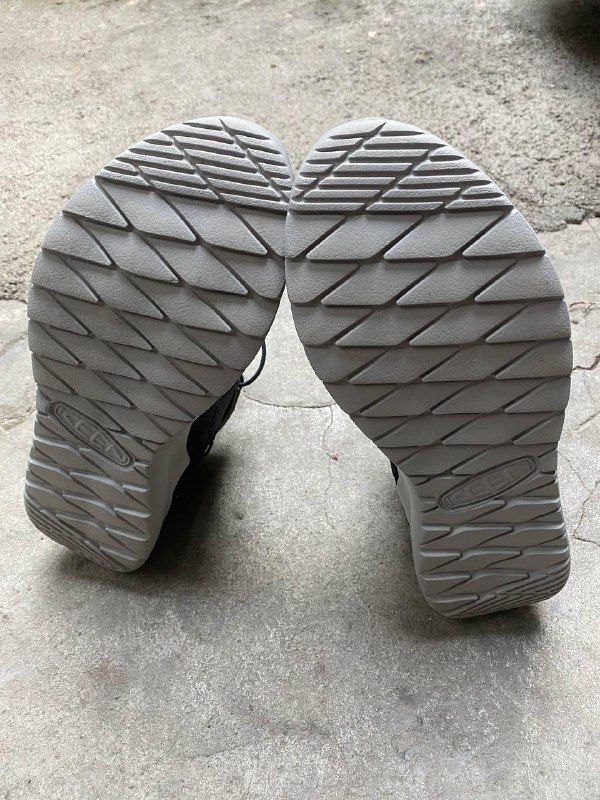 Кеды Converse 42-43, кроссовки Keen 42-43 6