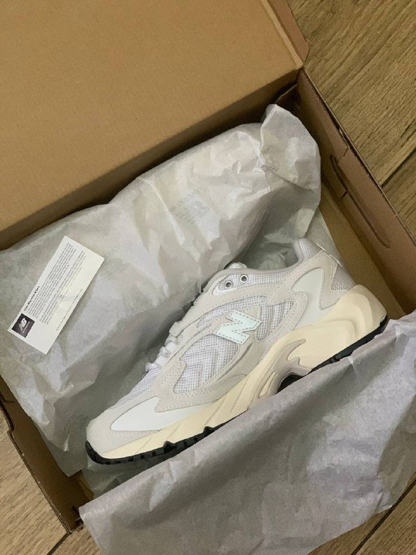 Кроссовки New Balance 725 размер 37 EU