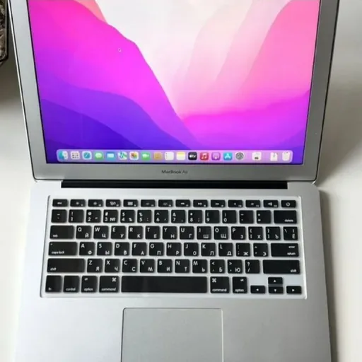 Apple MacBook Air 13"