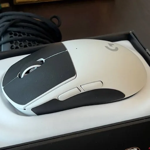 Logitech G Pro X Superlight 2 мышь