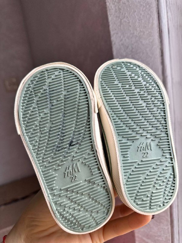 Детская обувь размер 22 Crocs, Adidas 6