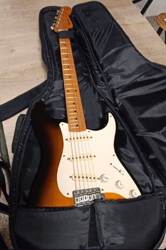 Fender 50's Classic Stratocaster Guitar