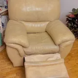 Раскладное кожаное кресло 1