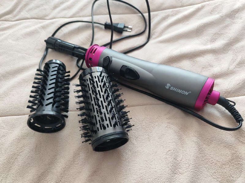 Фен-щетка Shinon с насадками
