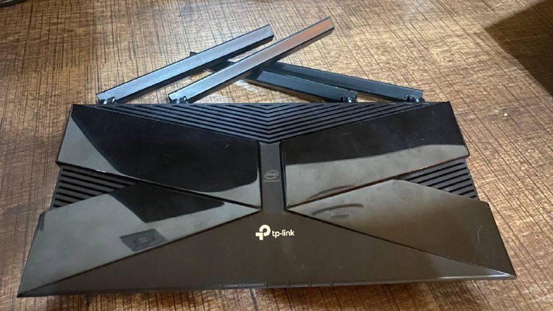 Wi-Fi роутер TP-Link AXE3000 Intel CPU 3