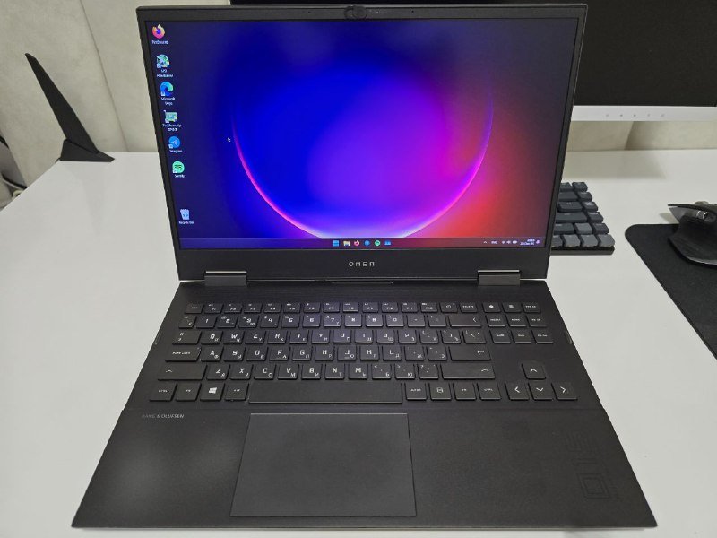 Ноутбук HP OMEN Laptop 15-en1031ur 2