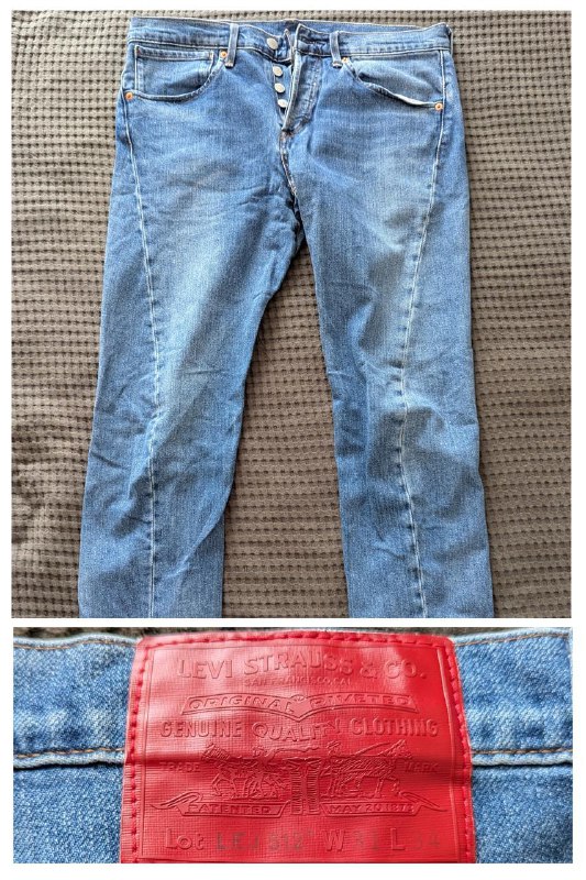 Желет Pull&Bear, футболки H&M, джинсы H&M, джинсы Levi’s, футболка Levi’s, шарф, шапочка для басейна, шорты 4