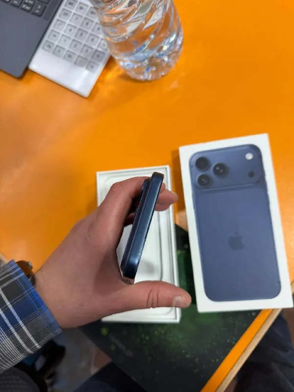 iPhone 17 Pro Max 256 ГБ 3