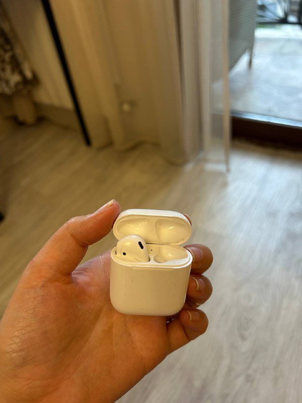 AirPods 2 один левый наушник 3