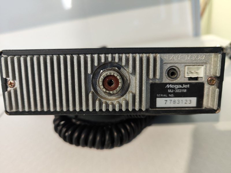 Рация автомобильная с антенной 2