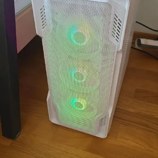 ПК с NVIDIA GeForce RTX 3070, Intel i5 12400F, 32ГБ RAM, SSD 1ТБ