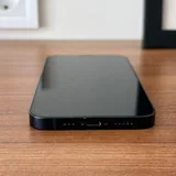 iPhone 13 3