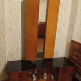 Шкаф-витрина 1