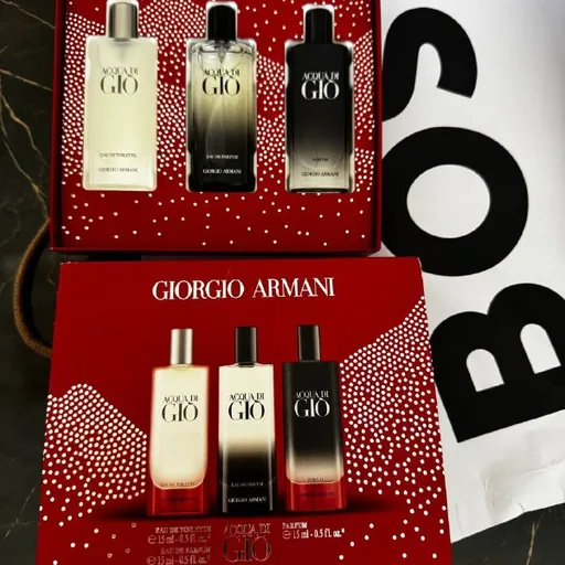 Обувь Adidas, шорты Nike, духи Giorgio Armani, рубашка, юбка