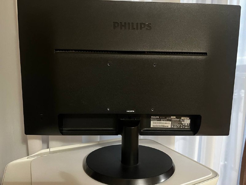 два монитора Philips, Pview 2