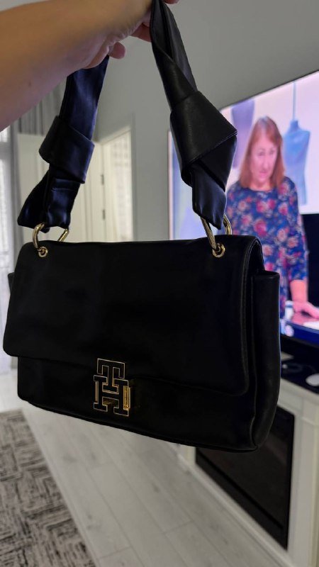 Черная сумка Tommy Hilfiger оригинал 3