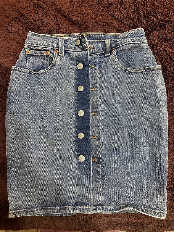 Спортивный костюм Adidas, Джинсовая юбка Levi’s, Искусственная шубка, Косуха 7