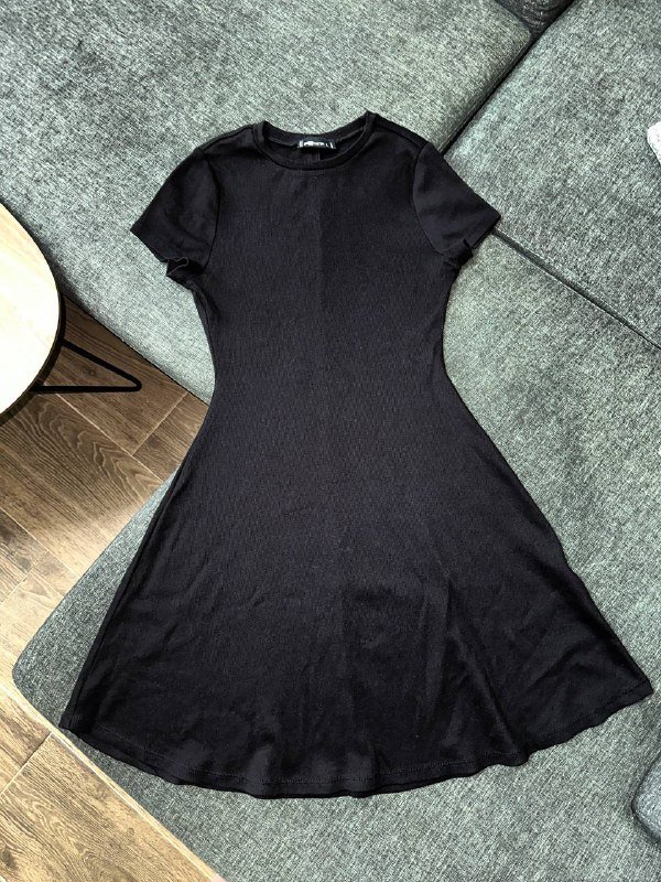 Трикотажное платье размер L