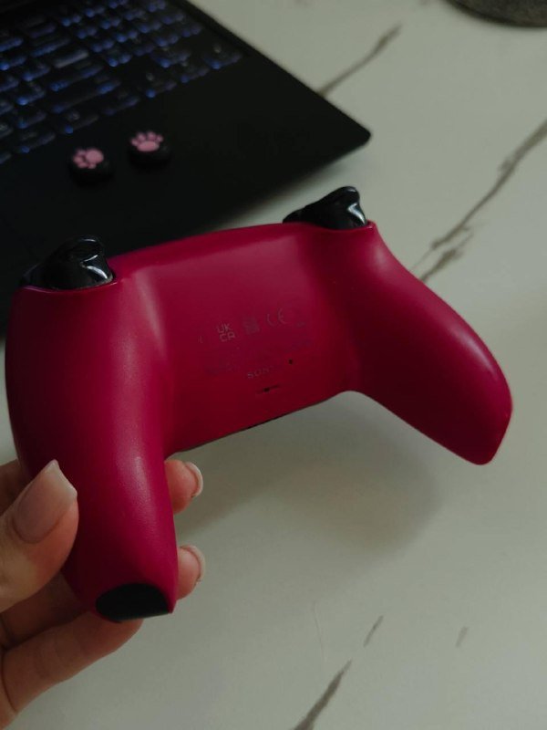 PS5 DualSense controller, зарядная станция HyperX