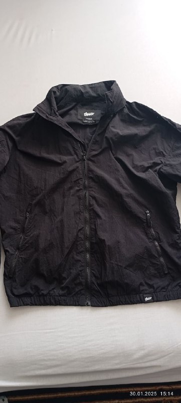 Обувь, ветровка, джинсы, термос, баскетбольное колесо 7