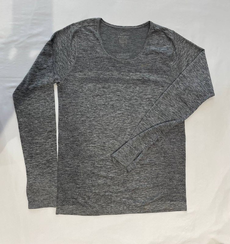 Лонгслив, футболка, шорты Nike