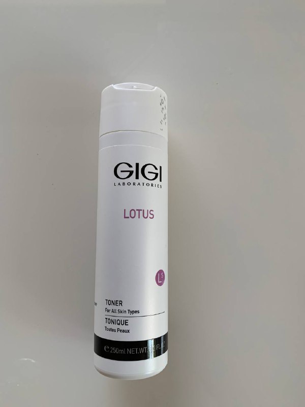 Тоник Gigi Lotus увлажняющий