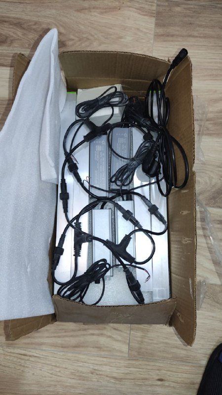 Диммируемый комплект Quantum board 240 Вт, гроу бокс 80x80x180 3