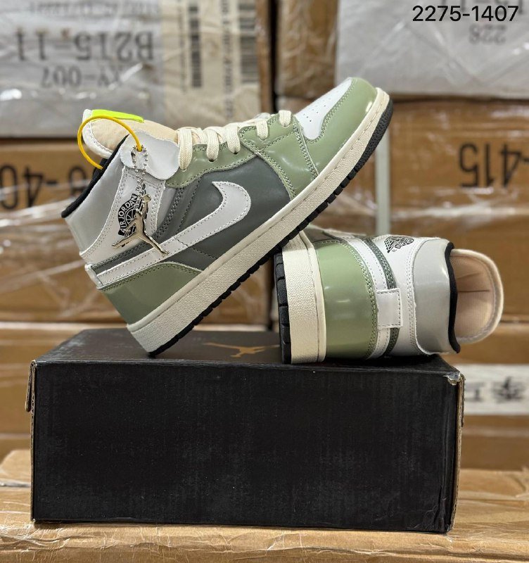 Кроссовки Nike Air Jordan 7