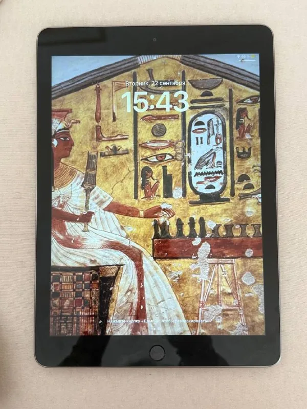 Старый iPad 1
