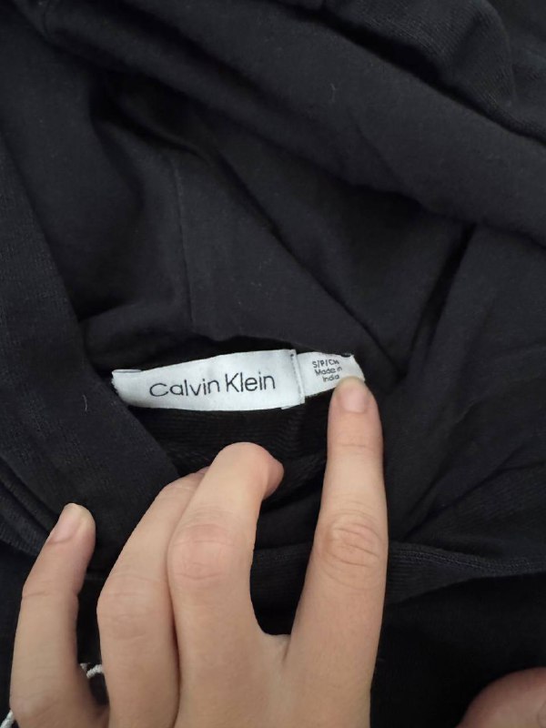 Толстовка Calvin Klein оригинал размер S 2