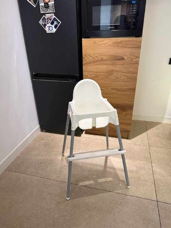 Стульчик IKEA Antilop с подножкой