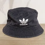 Ray Ban Erika очки, панама Adidas, аниме фигурка 8