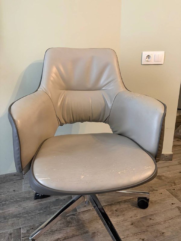 Офисный стул