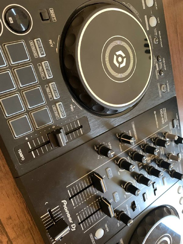 Dj-контроллер Pioneer Ddj-400 2