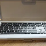 Беспроводная клавиатура Dell KB700 1