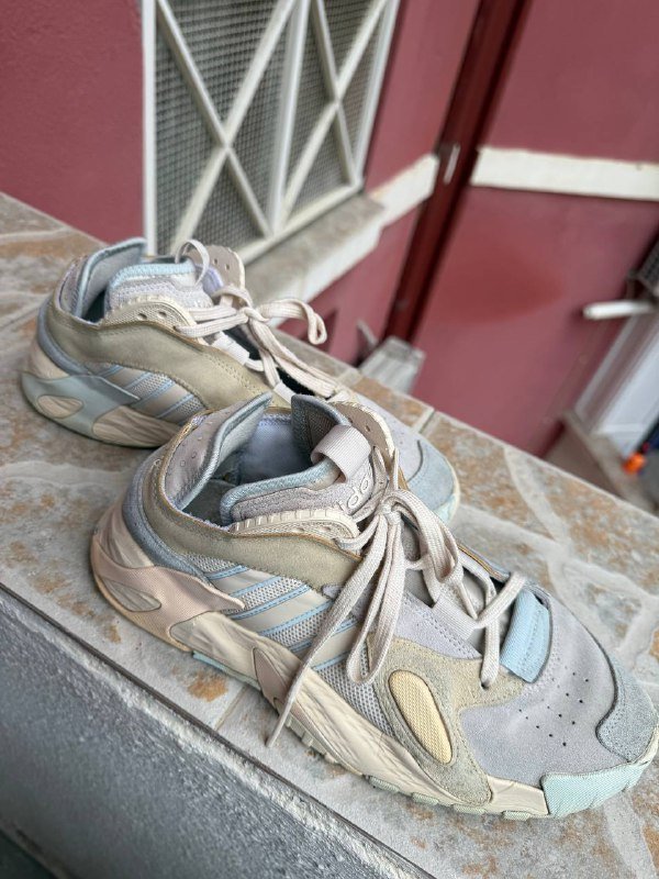 Кроссовки adidas размер 40/41 5