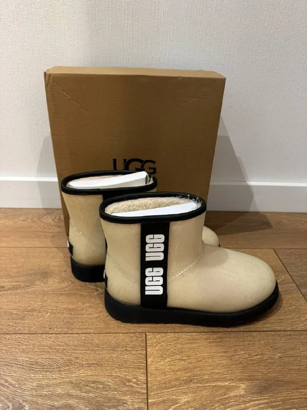 UGG boots 1