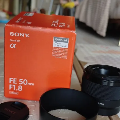 Объектив Sony FE 50mm f/1.8