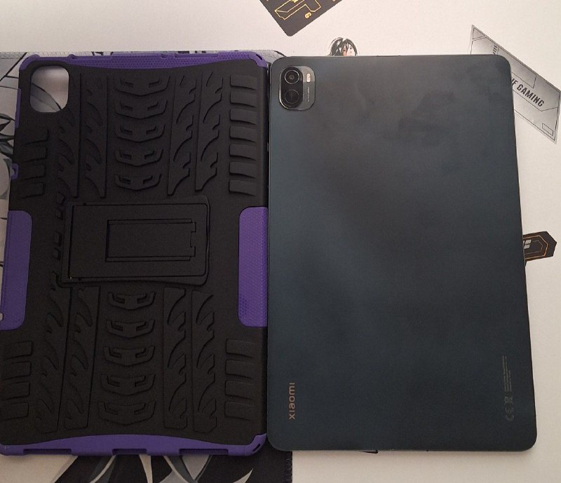 Xiaomi Pad 5 128GB с чехлом и шнуром