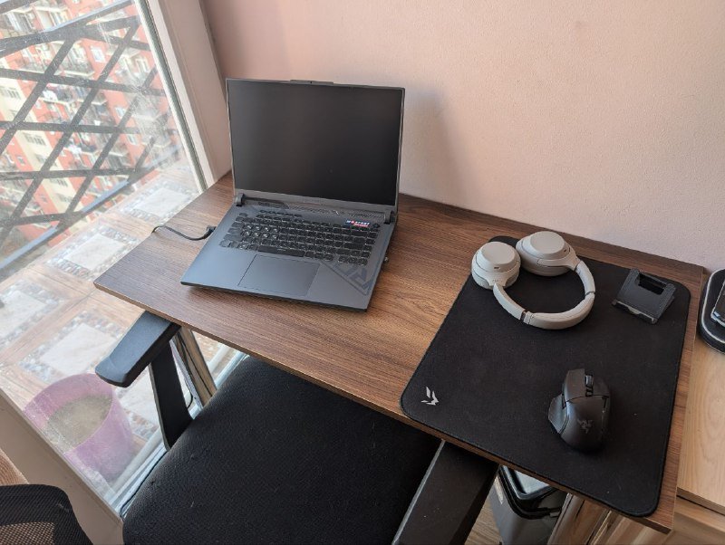 Письменный стол 2