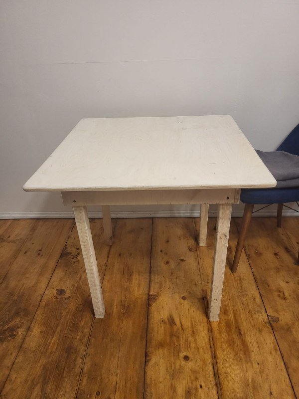 Зеркало в раме, стул барный, стол деревянный, вытяжка Hausberg, скутер Honda today + шлем 4