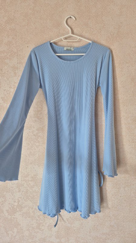 Платье голубое размер 44